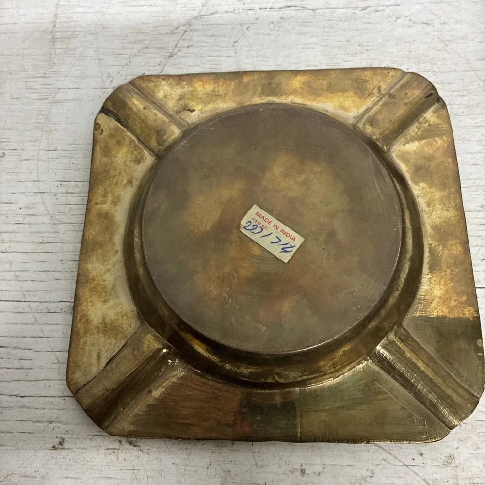 Solid Brass Vintage Cigar Ash Tray 7 Inch X 7 Inch Made In India
